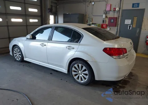 2011 Subaru Legacy 2.5I Limited z USA, uszkodzony, nr VIN 4S3BMCK67B3226182